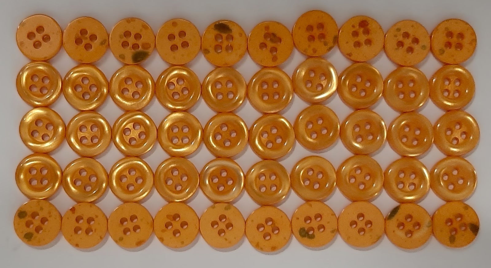 Buttons 100 Vintage 4 Hole Shirt / Shank Anchors Pearlesque Orange 10.9mm NOS