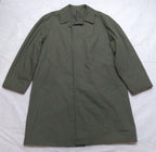 Single Breasted Raincoat British R.M Mid Green Lightweight Tropical Rain Mac