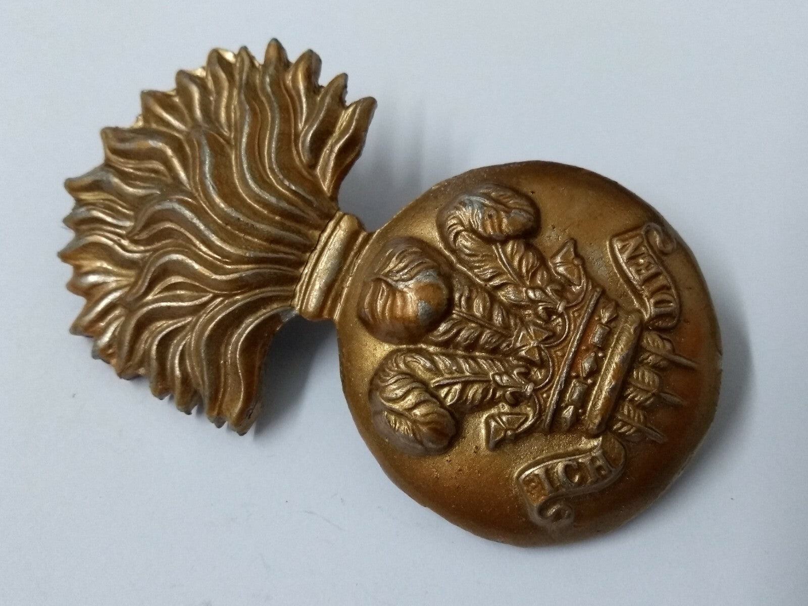 Vintage RWF ICH DIEN British Ornament Large Badge Royal Welsh Fusiliers