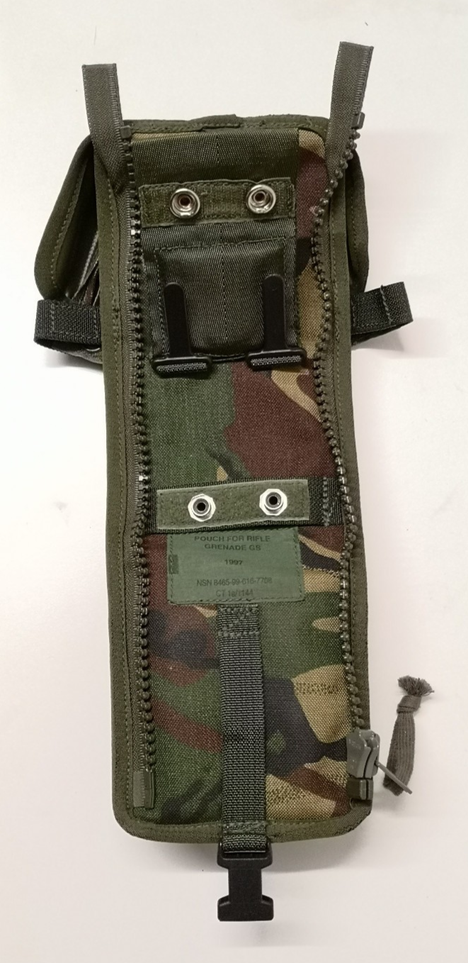 British Woodland DPM Camo Pouch for Rifle Grenade