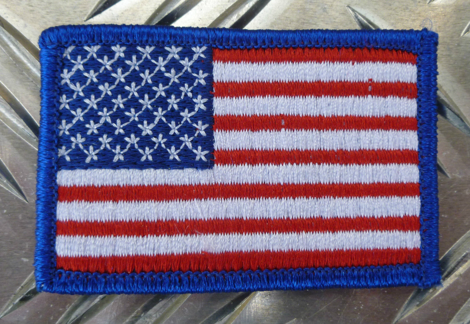 US / Sew-on American USA Flag Shoulder - NEW