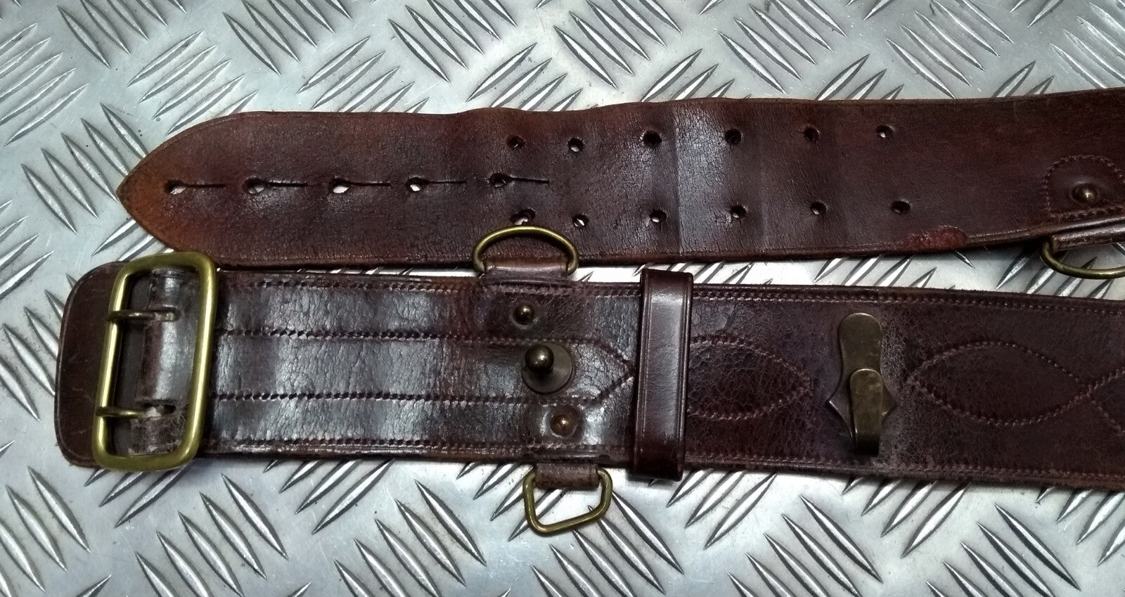 Vintage Sam Browne Belt Brown Leather No Shoulder Strap Brass Buckle & Fittings