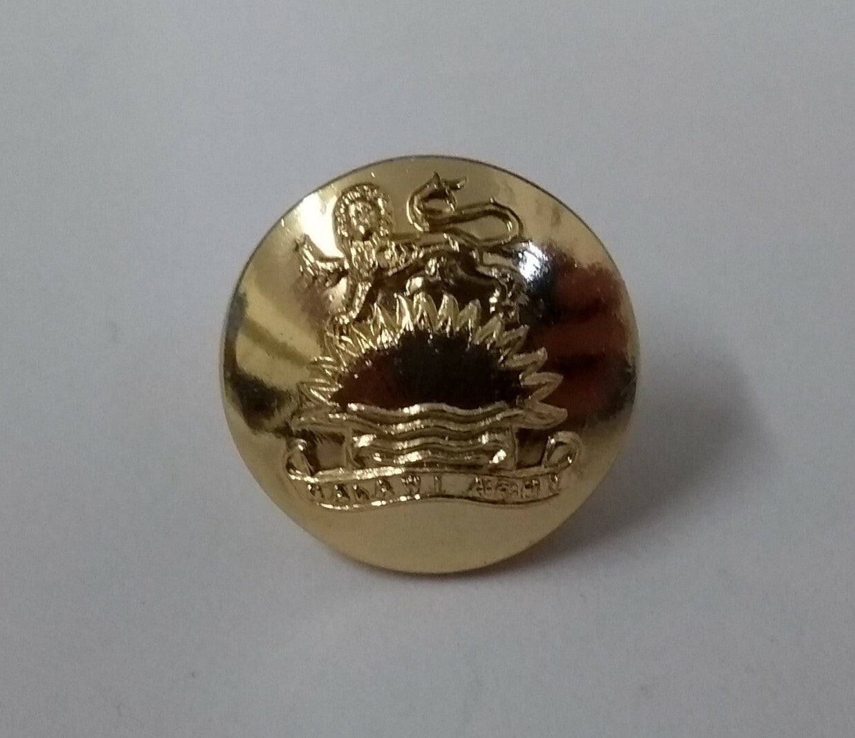 Genuine Malawi Army Insignia Issue Ring Back Insignia Cap Buttons 13.4mm ASBT158