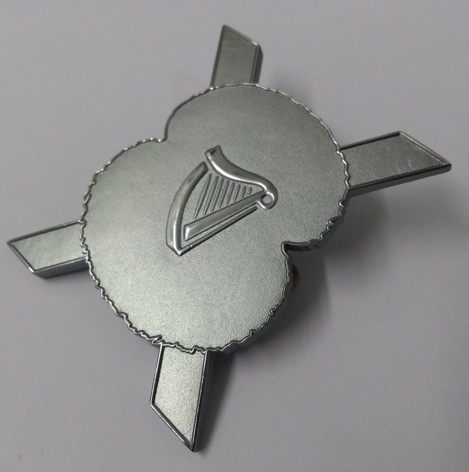Harp & Cross Chrome Large Insignia Metal Badge Unknown With Split Pint Fixing