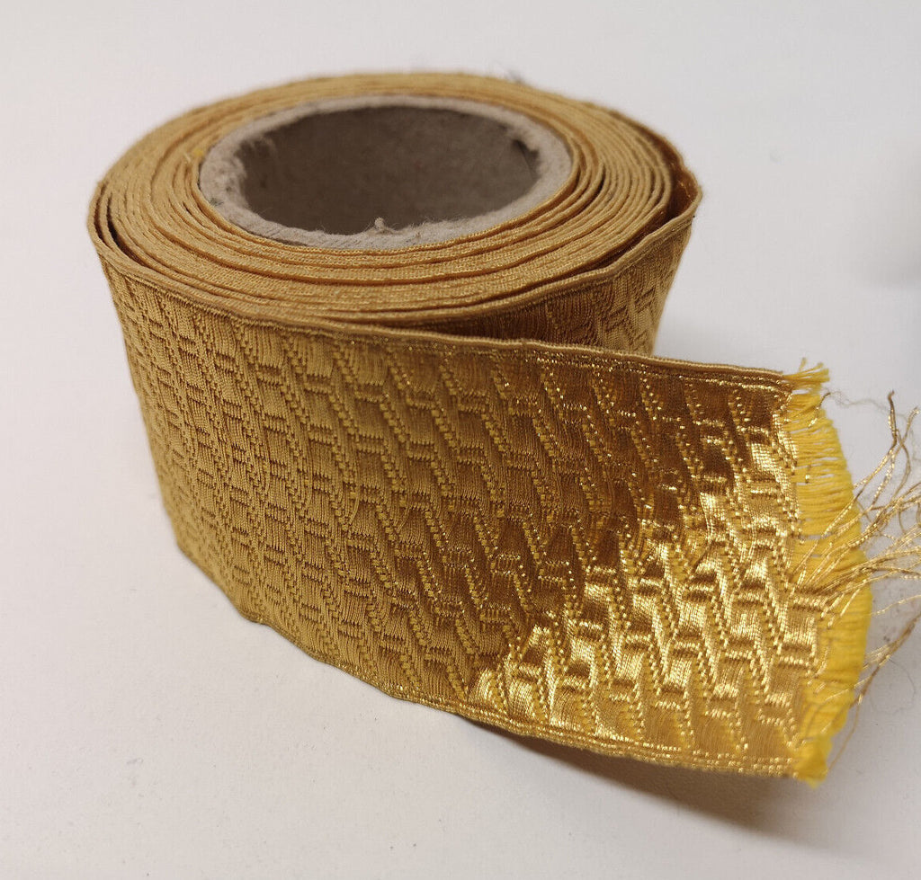 Gold Metallised Polyester Bias & Stand Pattern Lace 44mm wide