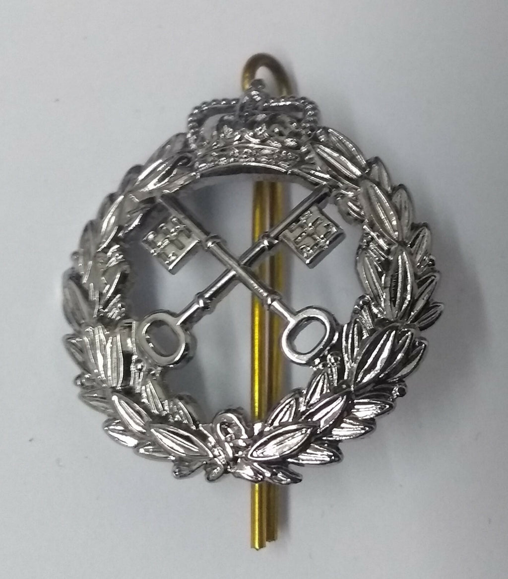Genuine Obsolete Barbados Issue Hat Badge Cross Keys Insignia