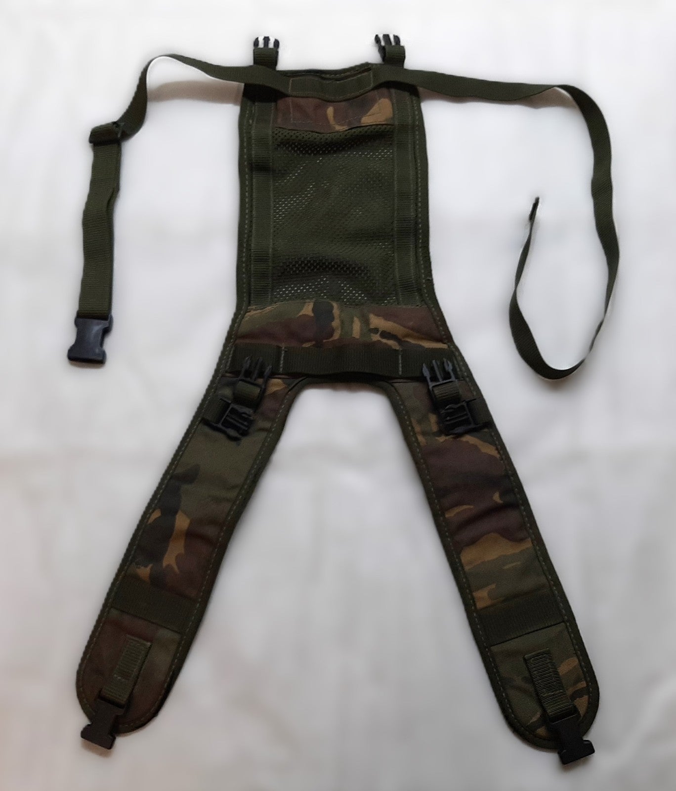 British Army Yoke DPM IRR Soldier 95 / 2000 for Pouch Side Rucksack UK Camo Mk2