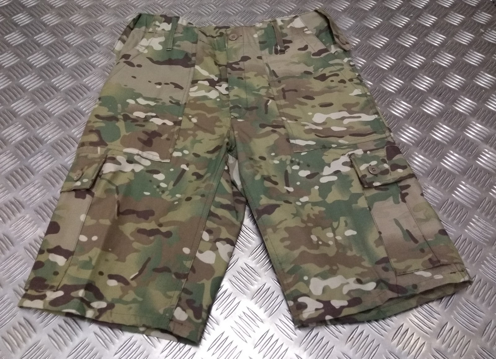 Military Style Combat Cargo / Utility / Camo / Multicam Shorts - All Sizes - NEW