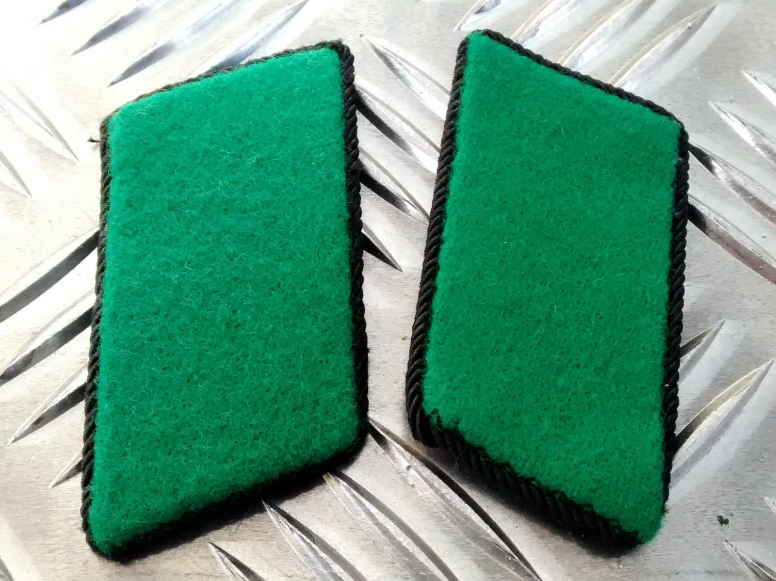 Genuine East German Forces Collar Tabs Green With Black Border DDR NVA - NEW