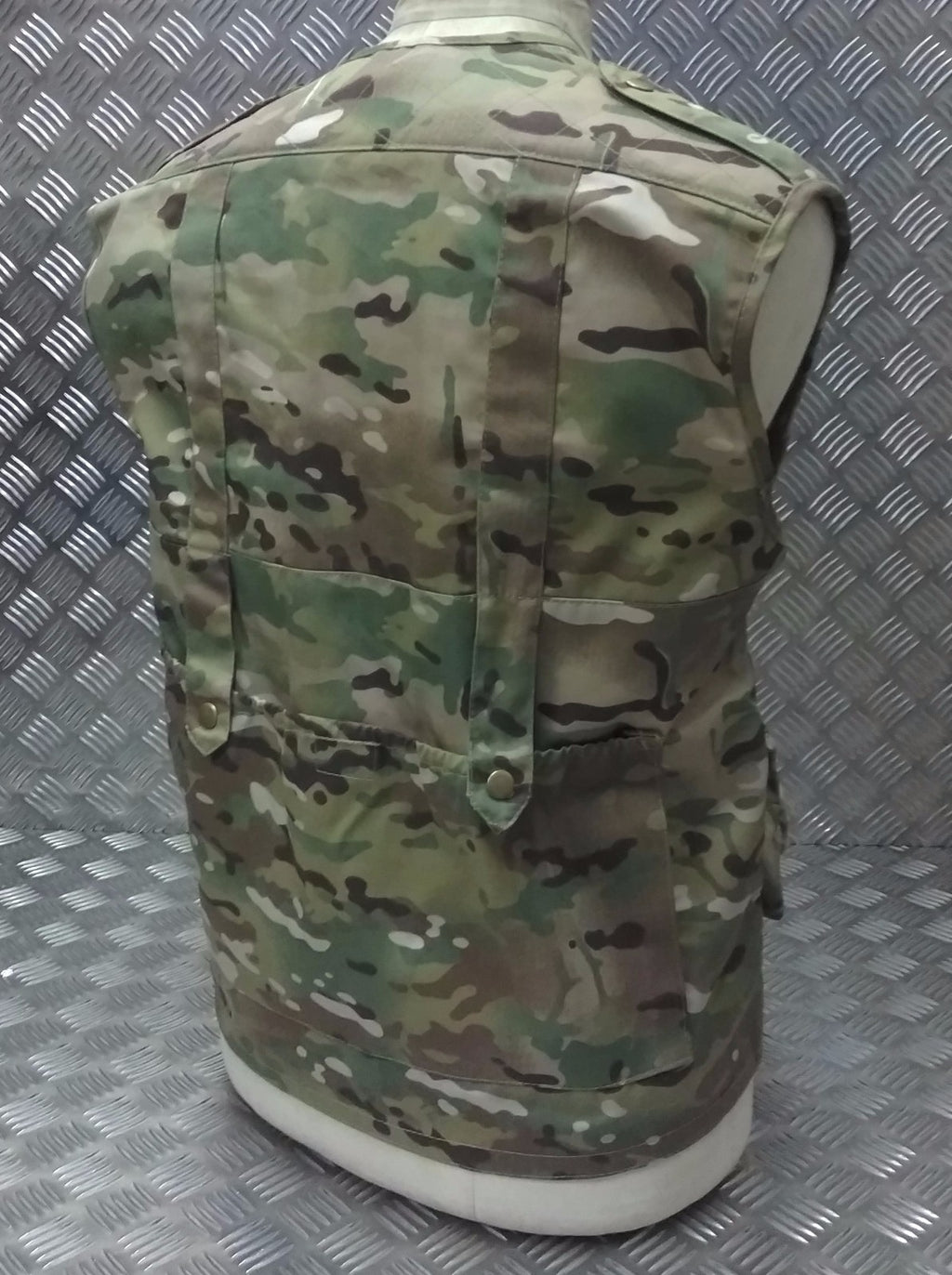 Fishing Hunters Photographers Multi Pocket Vest MTP Multi-Cam - NEW