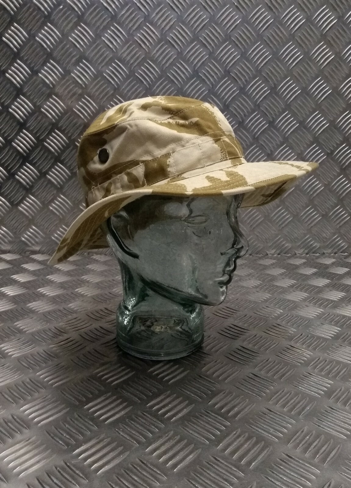 Genuine British Army DDP Boonie / Bush Hat Desert Camo Size 56cm