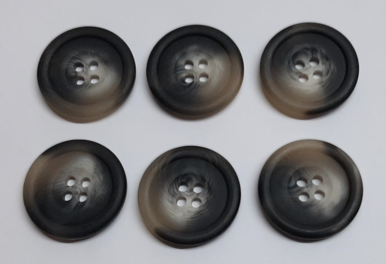 EX Army Buttons Old Stock British Made Mottled Grey 4 Hole Size 36L 22.6mm