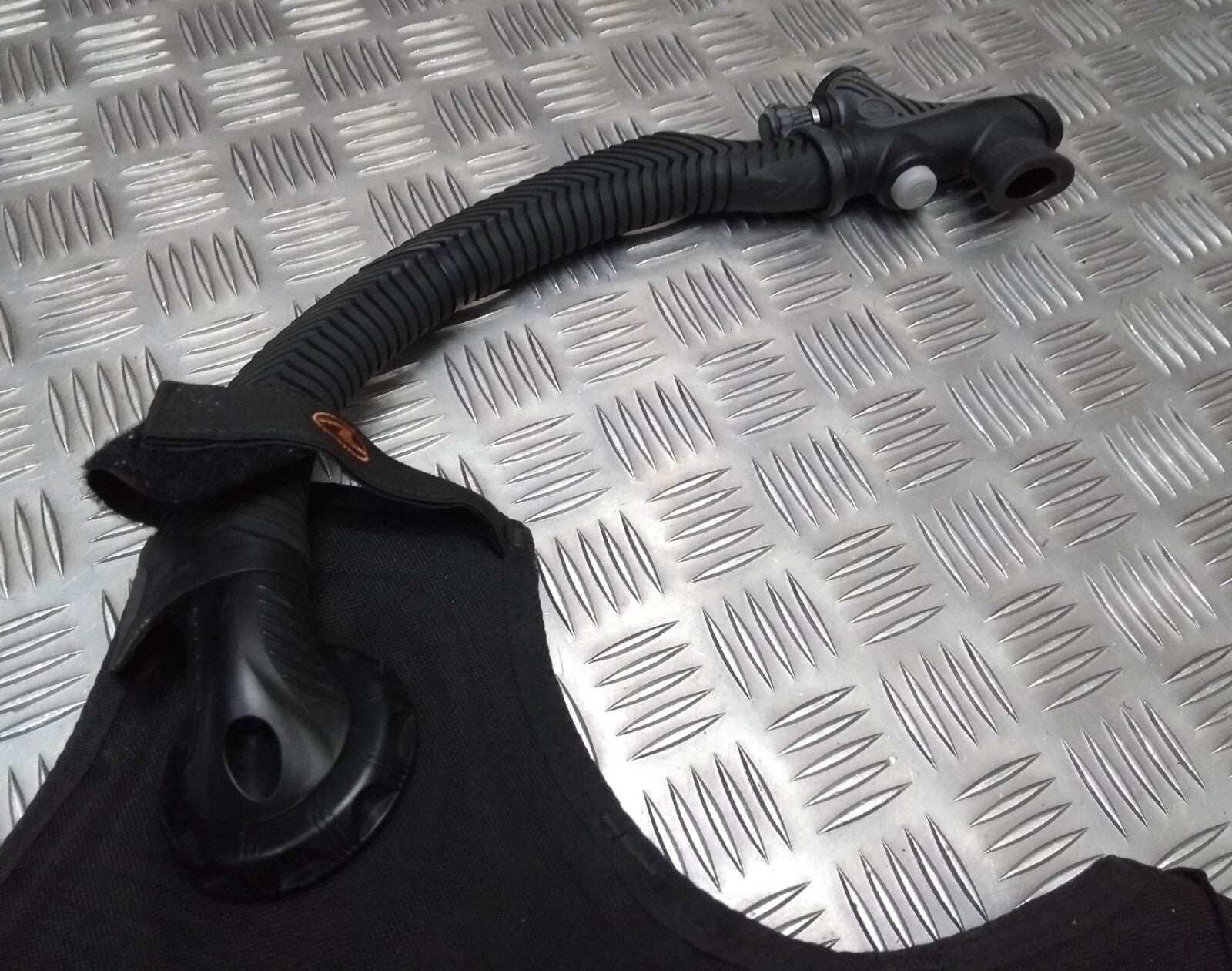 Aqua Lung Vest Diving Scuba BC/BCD Buoyancy Compensator British Army Issue MD