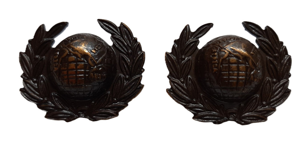 RM Collar Dogs Royal Marines No5 Dress Globe Badges 1 Pair