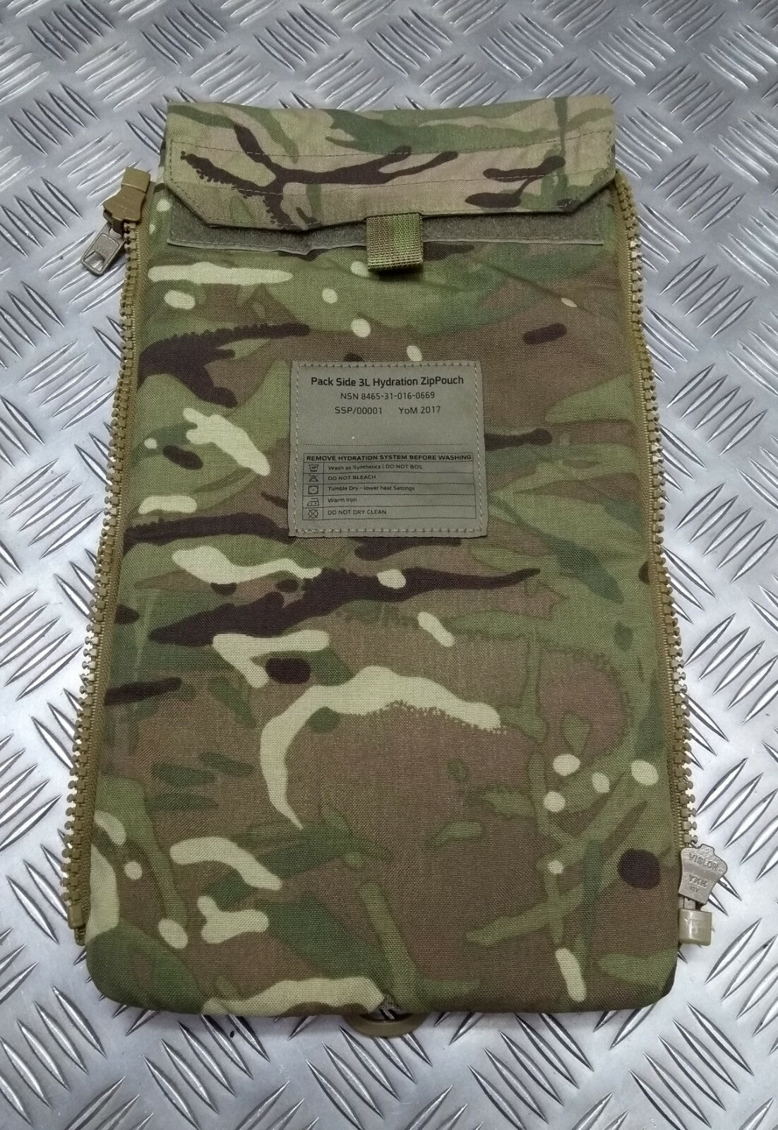 MTP Bergen Hydration Pouch IDF Pack Side For 3L Bladders ZipPouch No Bladder