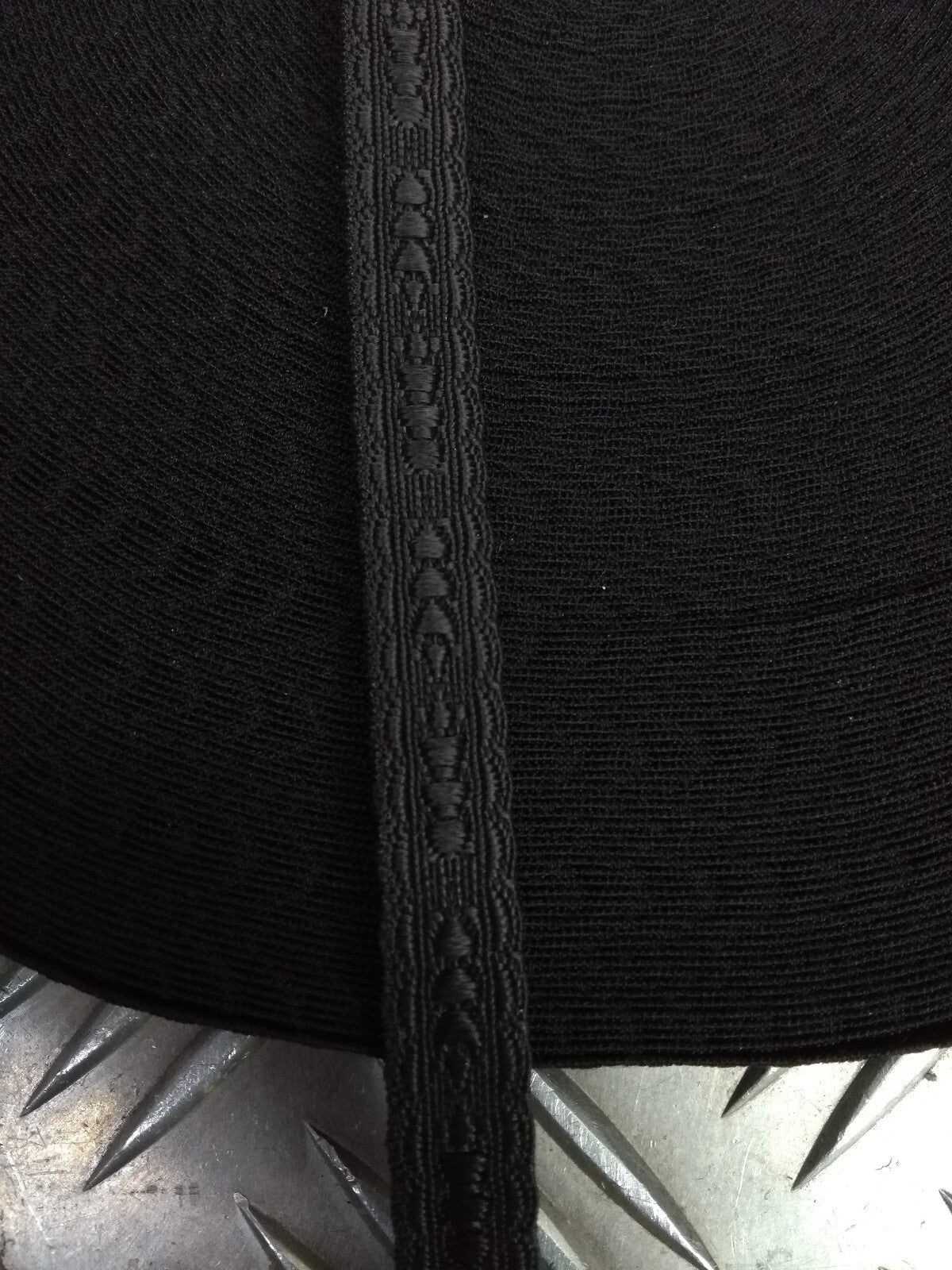 Black Scalloped Edge Viscose Ribbon / Lace