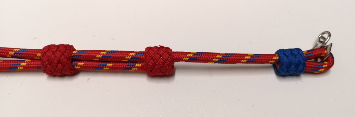 Blue Red Yellow 3 Knots Decorative Ceremonial Lanyard with Clip