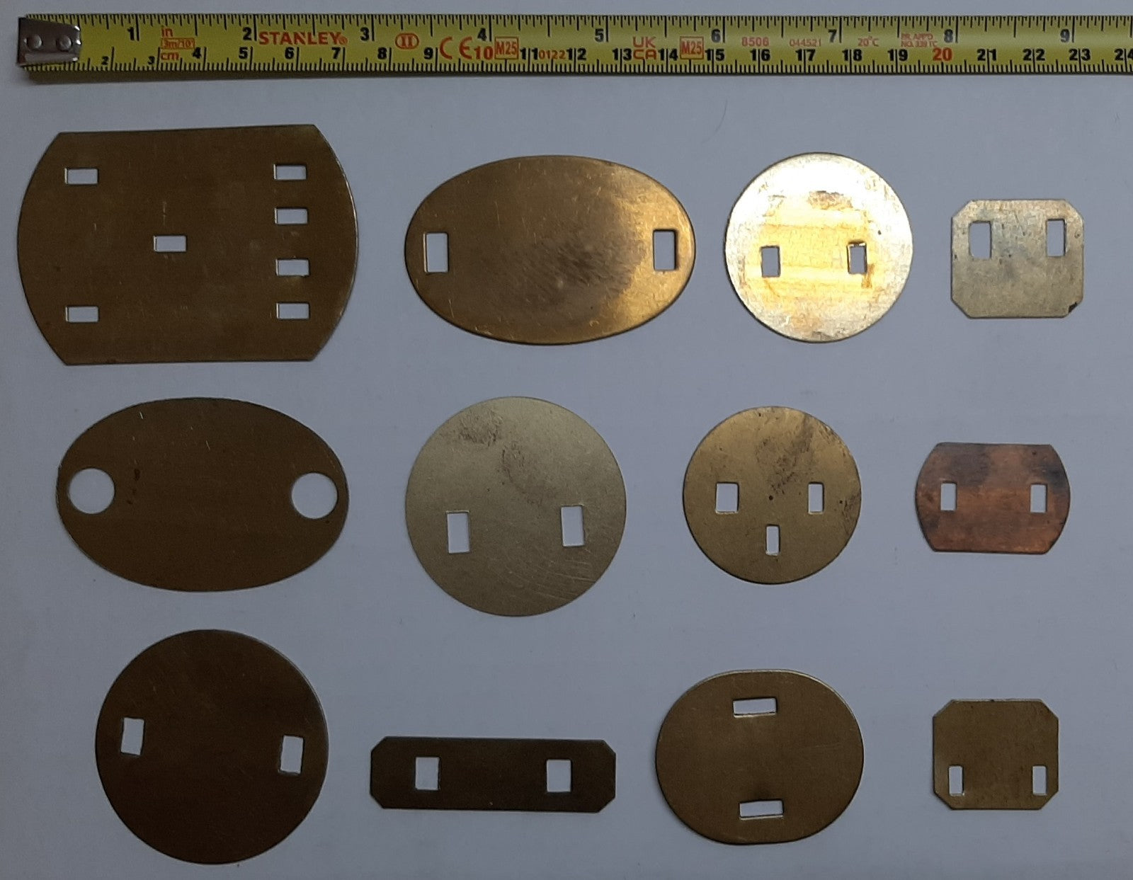 Back Plates Assorted lot of 12 Insignia Backing Shims British