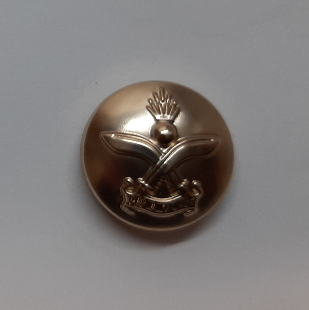 Gurkha Engineers Buttons X8 Small Size 22L Dress British Army "Queens" Insignia