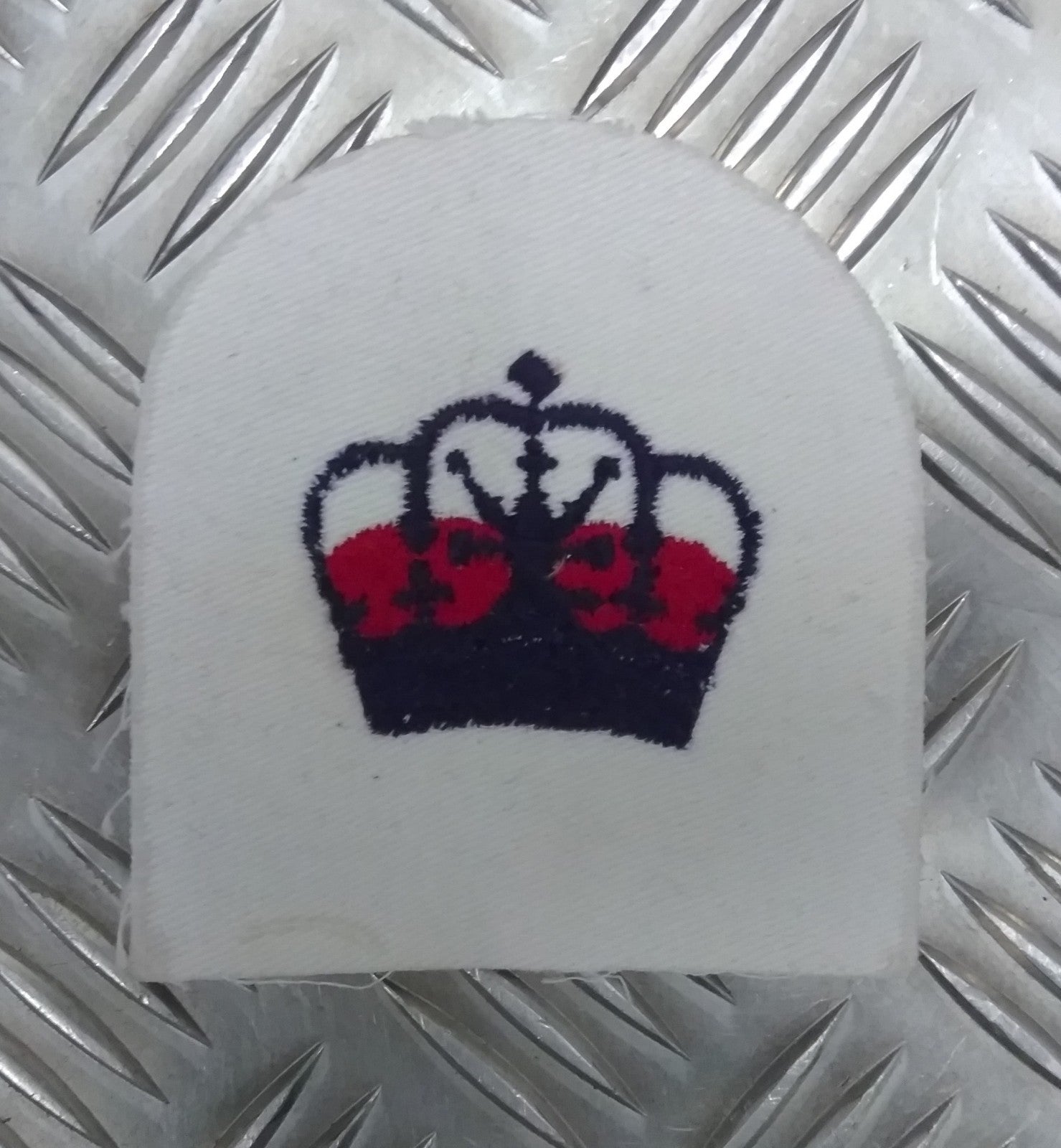 Genuine Vintage NAVY Issue Naval Decorative Crown Sew on Patch