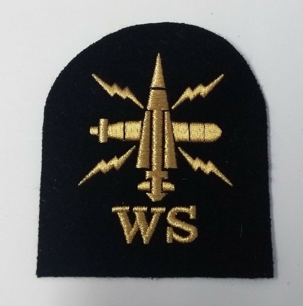 Genuine British Royal Navy Basic Rate Warfare Qualification Rank Badge
