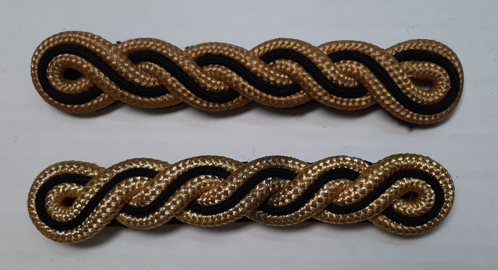 Army Tank Regiment Officers Shoulder Cords British Army Not A Matching Pair