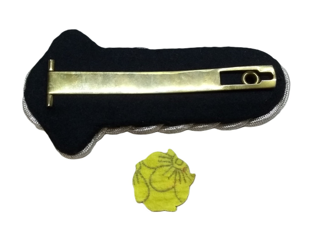 Shoulder Cord Lord-Lieutenant (Deputy) Silver Epaulette Board and Rose Insignia