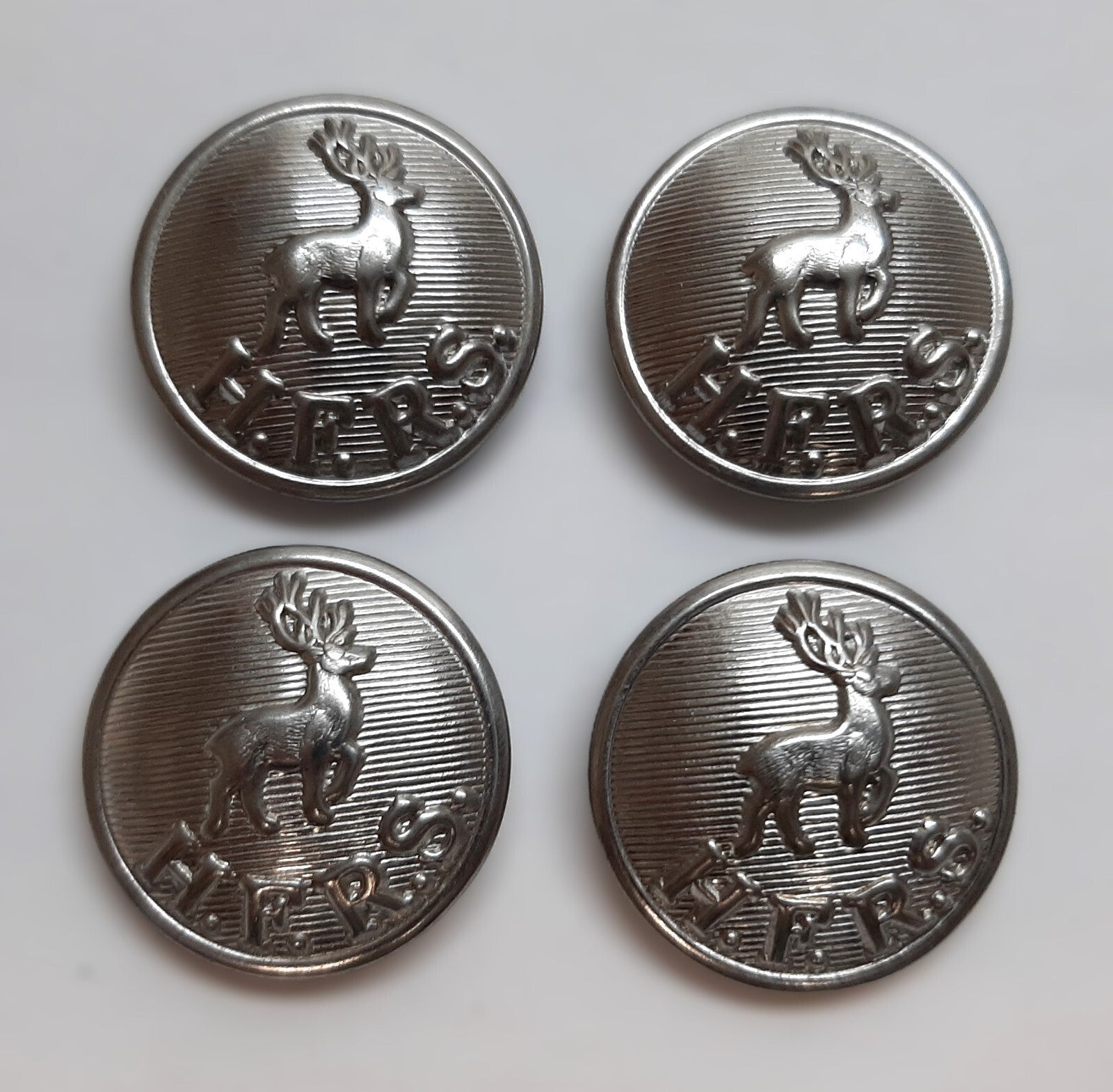 Hertfordshire Buttons Ring Back H F R S Obsolete Stag / Hart Insignia 38L 2 Pr