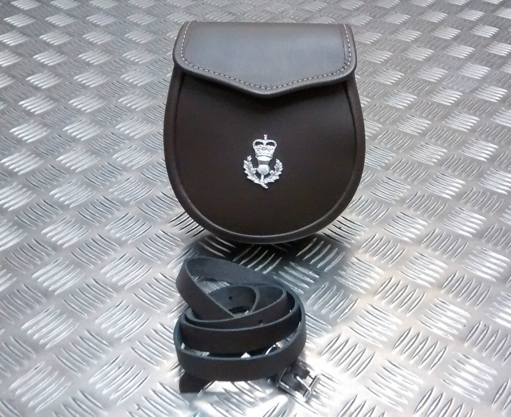 Genuine British Issue Brown Leather Day Sporran / Purse With Strap
