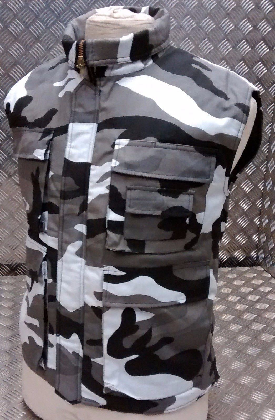 Hunters Action Vest Urban Camo Tactical Fishing Body Warmer - NEW