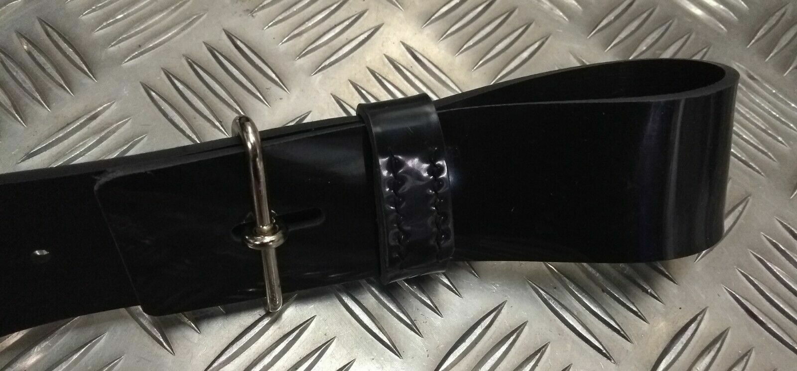 Genuine Issue Regimental PVC Patent Ceremonial / Parade Belt Size 42"