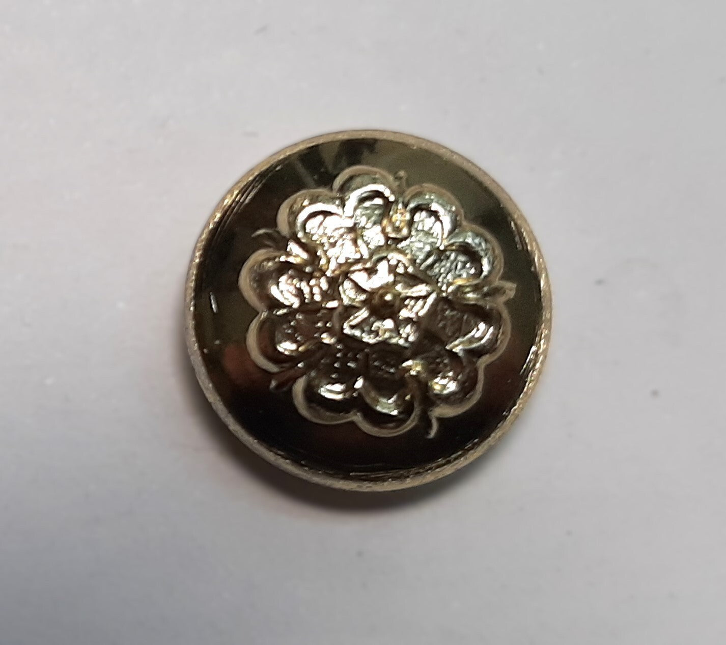 QLR Buttons British Queen's Lancashire Dress Small