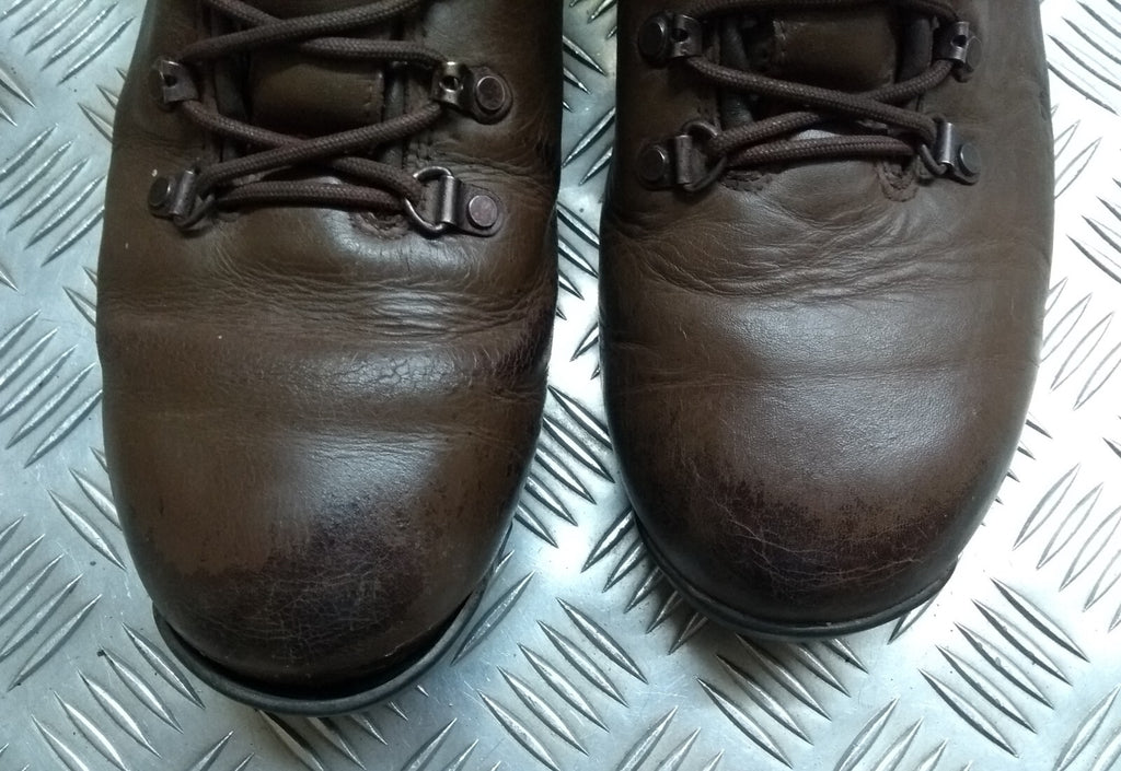 ITURRI Patrol Boots Army Tactical & Recognisance Lightweight UK 13M FAULTY