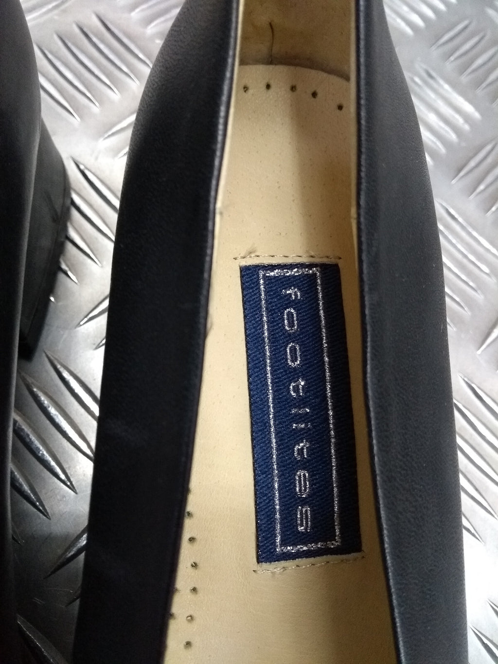 Womens Girls Fenella Leather Med Block Heel Court Shoe Office Work Footlites NEW
