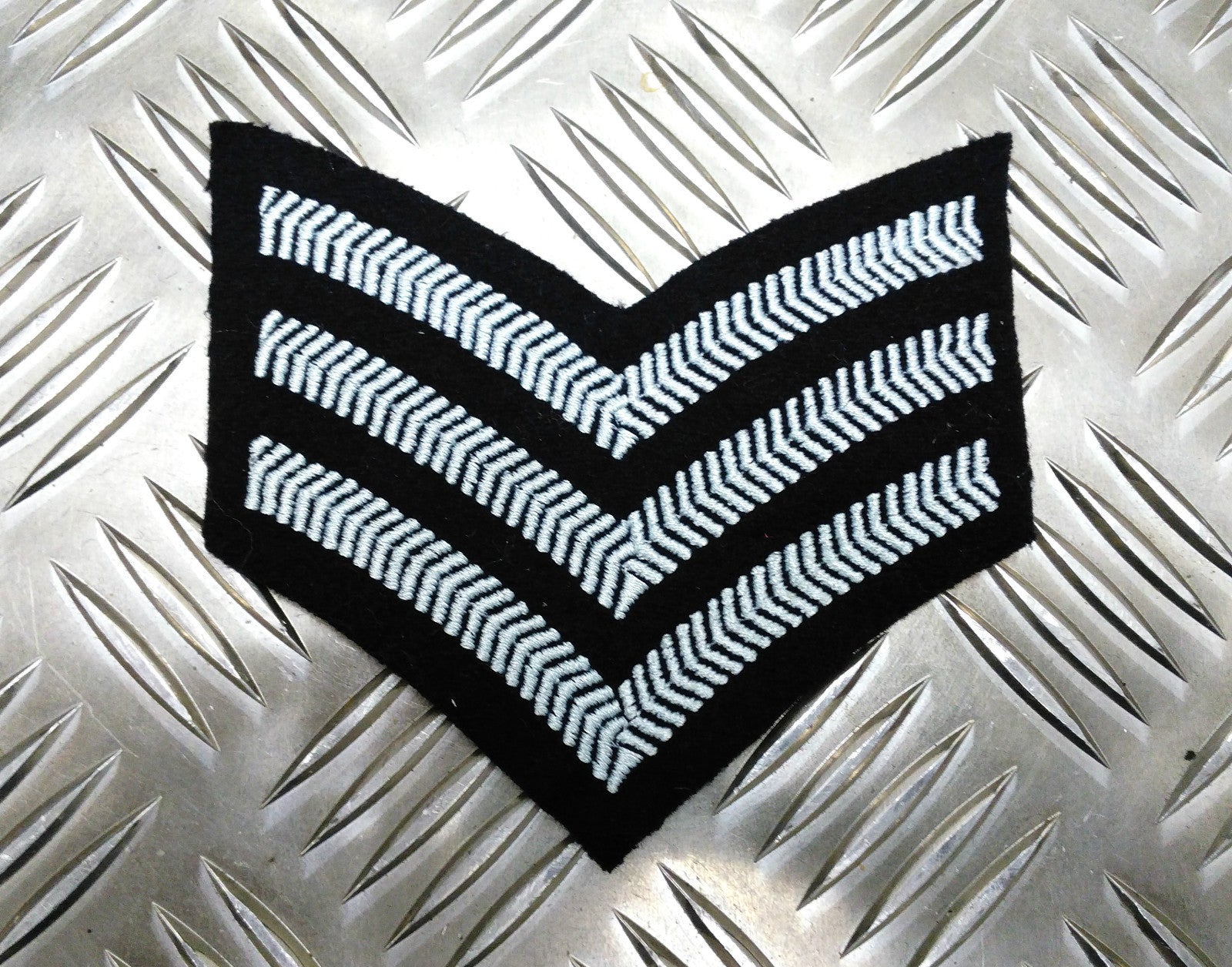 3 Bar Chevron RAF Royal Air Force Arm Badge SGT No1 Dress - New