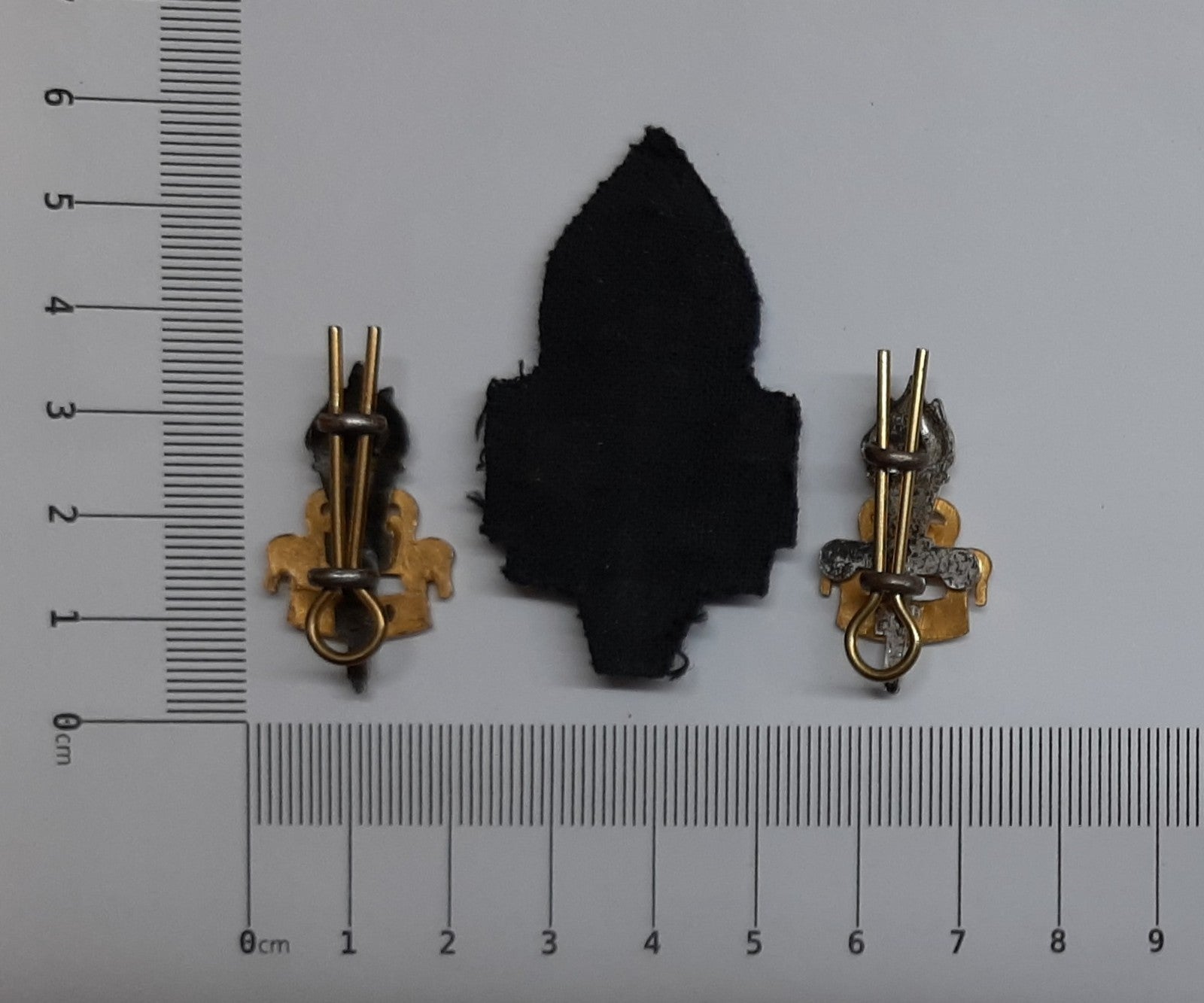 RAEC Hat / Cap Badge & Collar Badges Vintage Hand Embroidered R.A.E.C