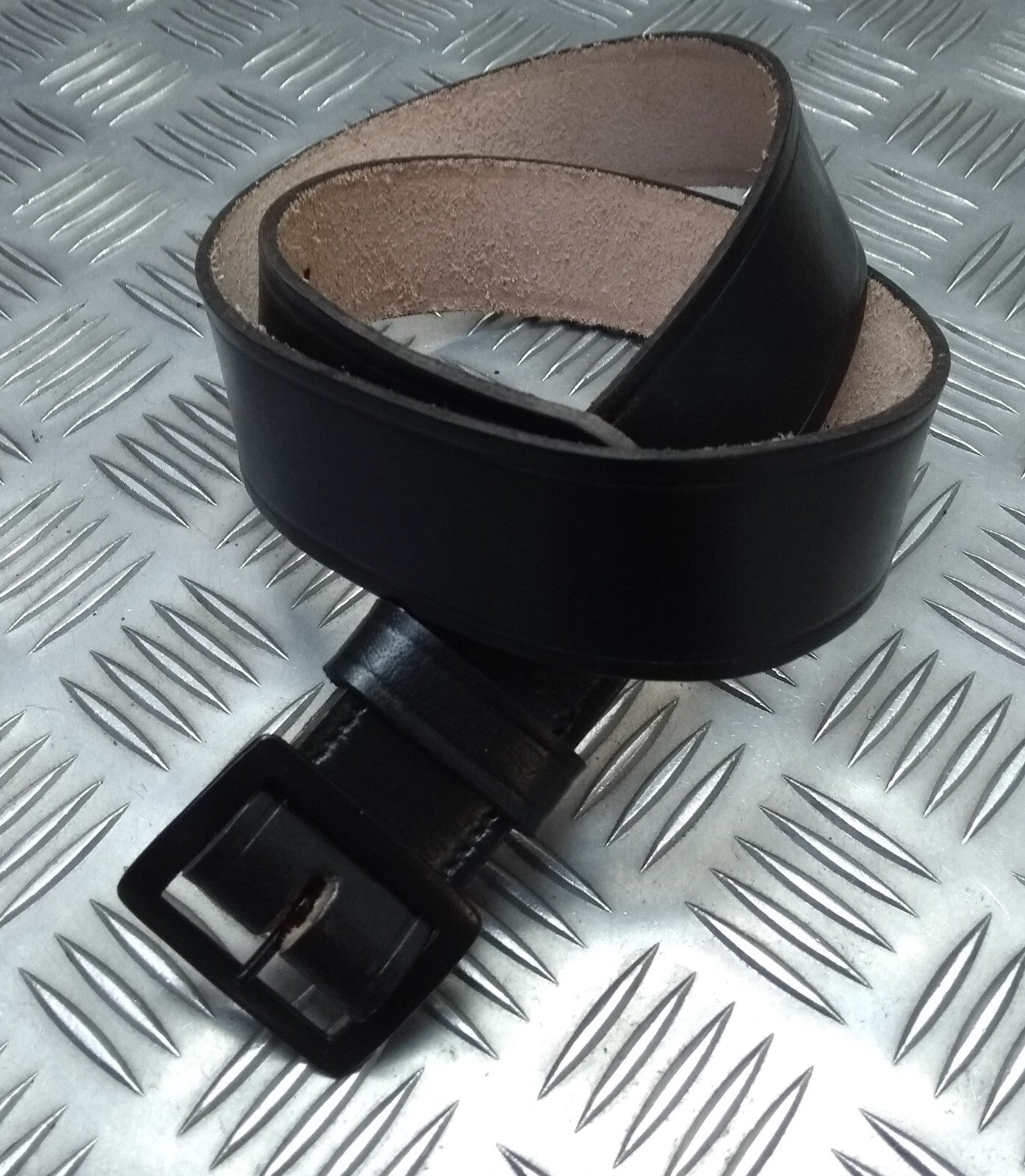 Style Leather Belt, Parade With Subdued Buckle NEW