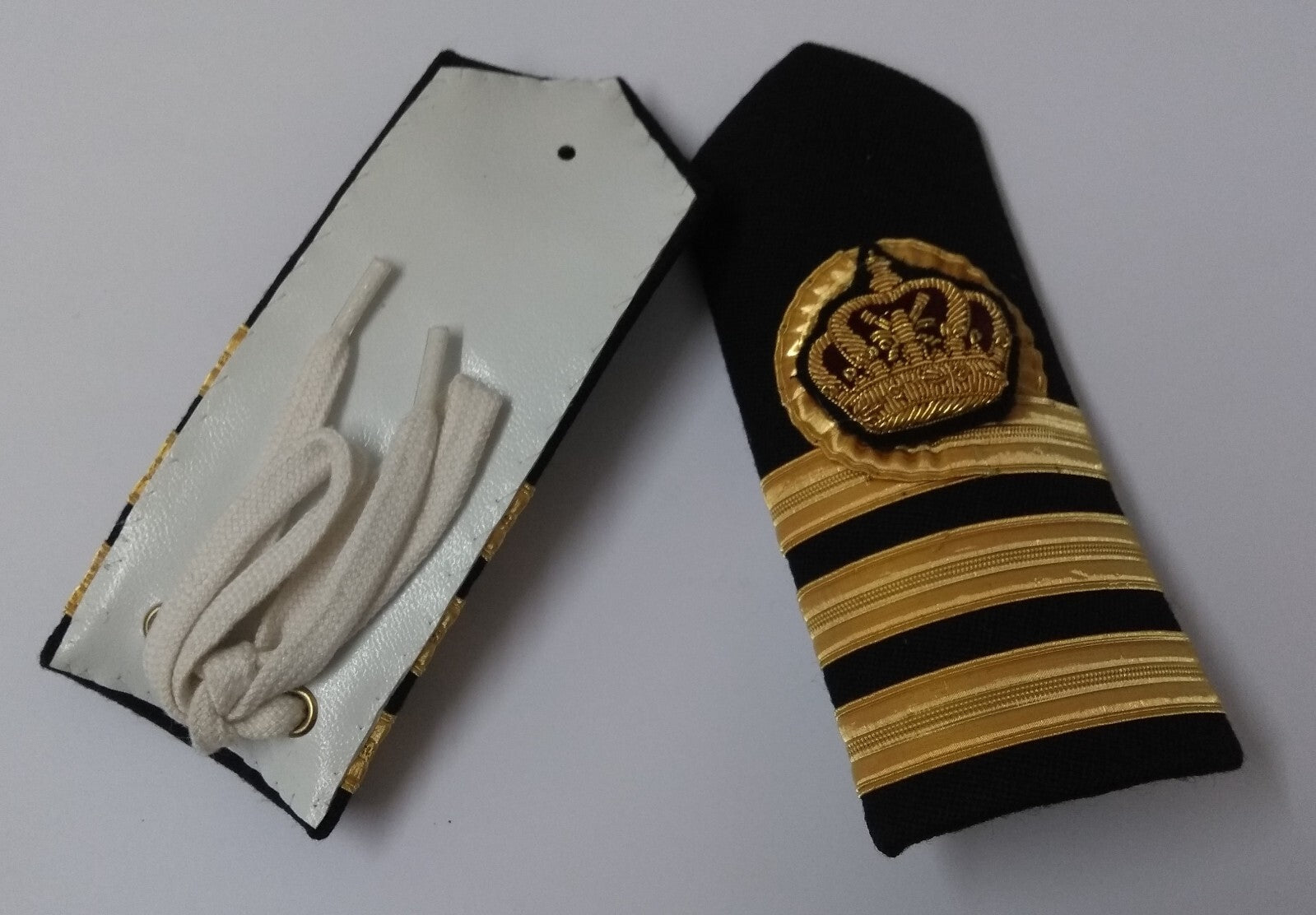Oman Naval Rank Shoulder Boards Senior Officer Royal Crown Obsolete Navy Issue