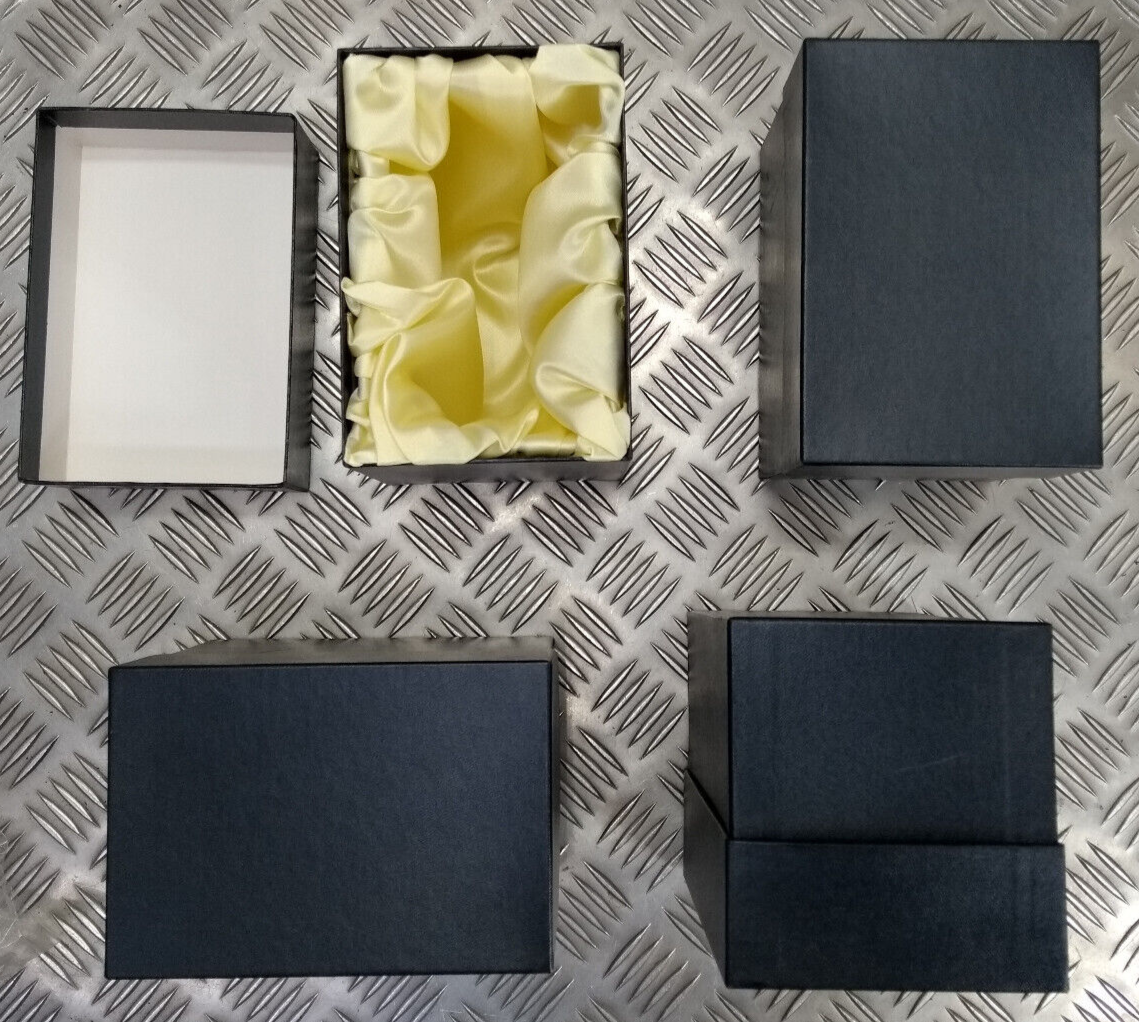 Dark Blue Gift / Storage Boxes with Cream Canvas Lining & Removable Lid x4