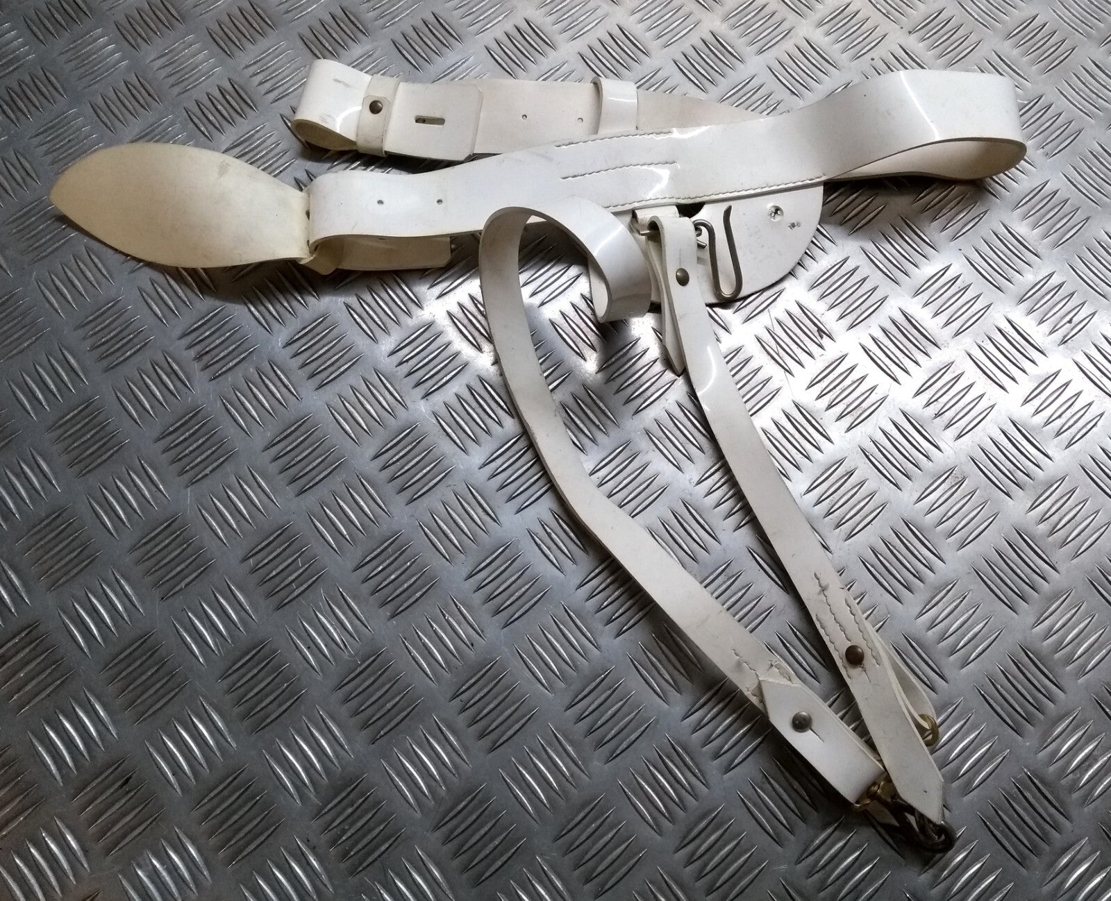 RM Belt White PVC (RMBS) Type Long & Short Slings No Buckle Max 88cm