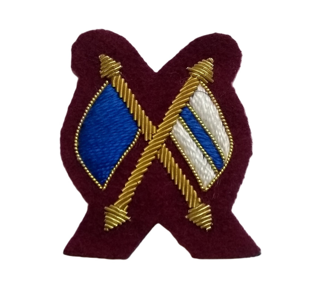 Mess Kit Badge Signaller Cherry British Army Hand Embroidered Insignia Arm Patch