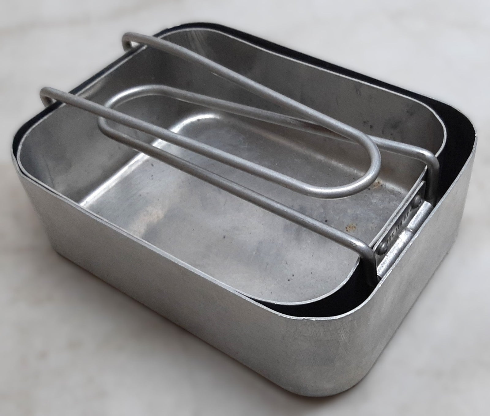 Army Mess Tins Field Cooking Pans British Old Pattern Small and Large