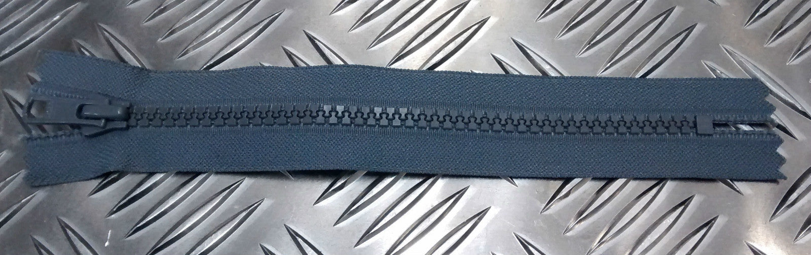 175mm Closed End Grey YKK Zip / Zipper Heavy Duty NEW