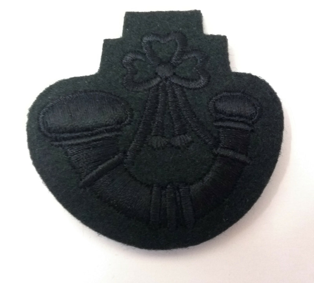Genuine British Gurkha Issue Subdued Rifles Green Bugle Badge