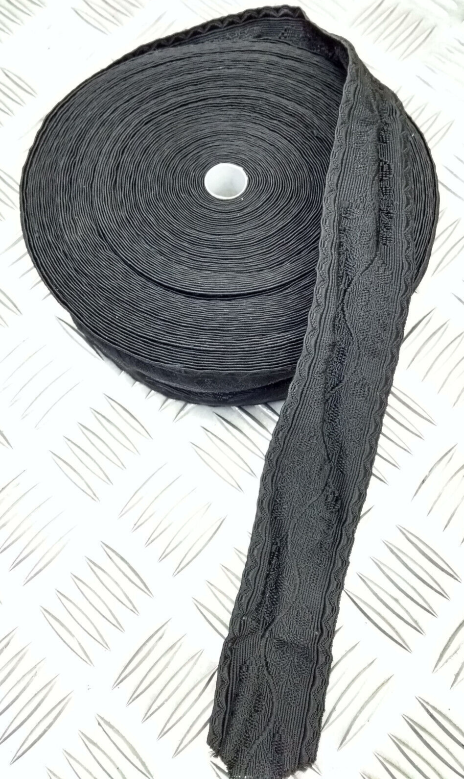 Black Viscose Oakleaf Lace 44mm wide with Jacquard Design, Leaves & Acorns NEW