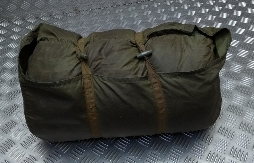 Genuine Vintage British Army 1970s 58 Pattern Feather & Down Sleeping Bag NORMAL
