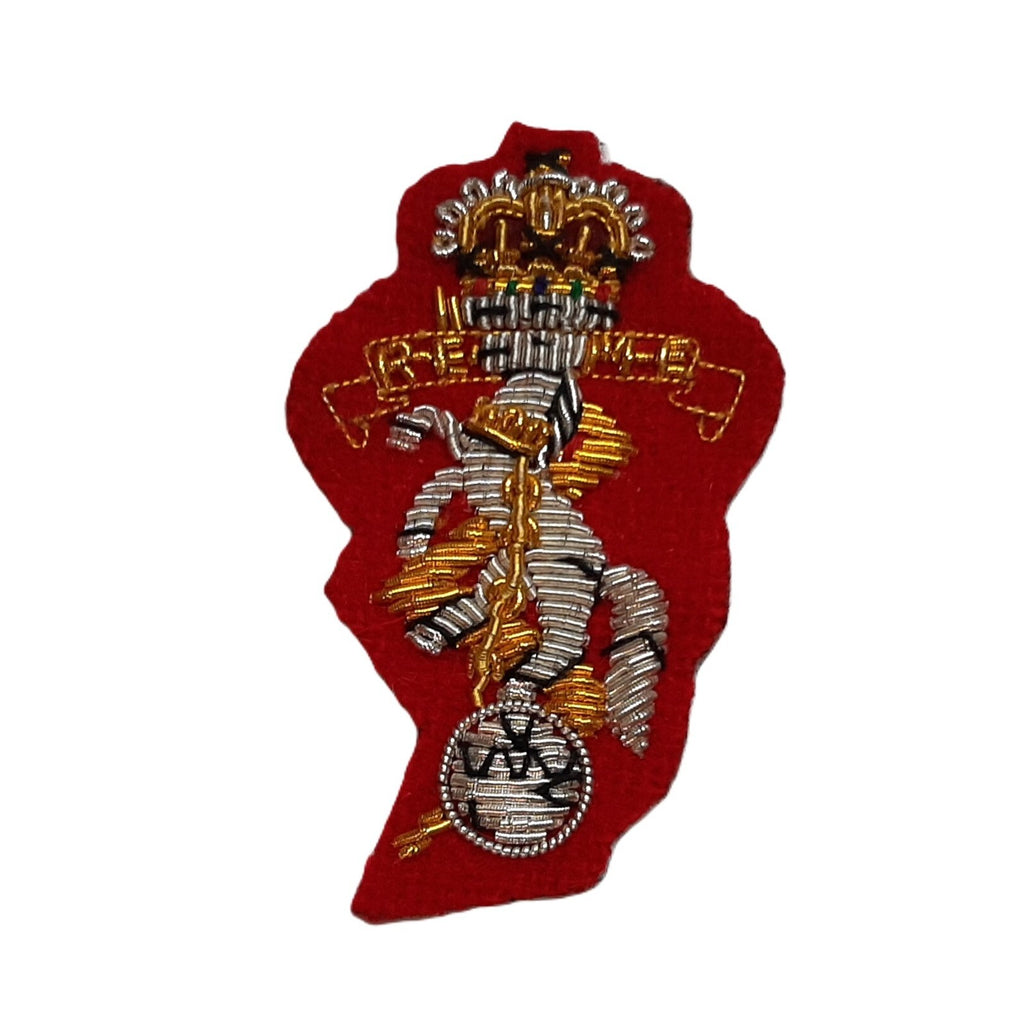 Side Hat Badge REME British Army Royal Electrical and Mechanical Engineers H/E