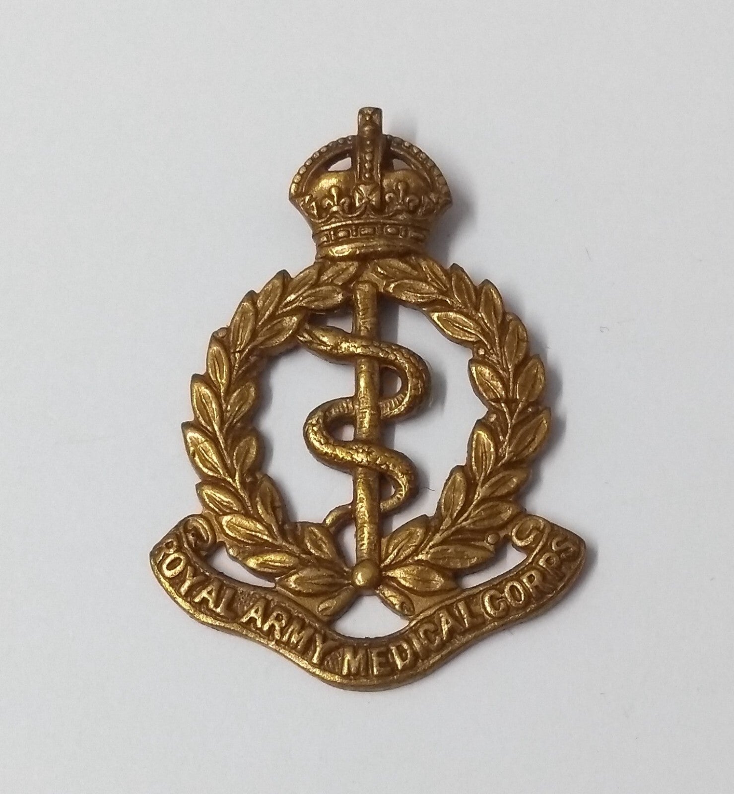 Vintage Kings Crown RAMC Royal Army Medical Corps Metal Insignia Badge