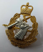 Genuine British Army Officers Gilt RADC Dental Corps issue Insignia Hat Badge