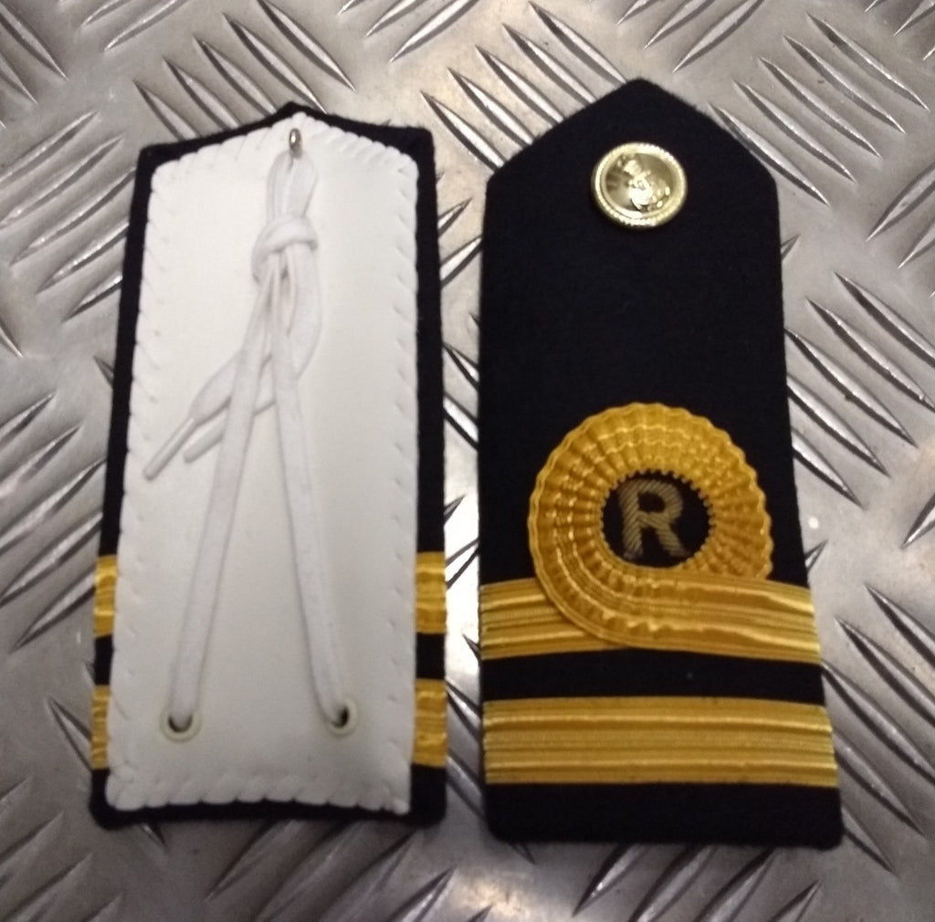 Genuine British Royal Navy RNR Lieutenant Shoulder Boards Complete With Buttons